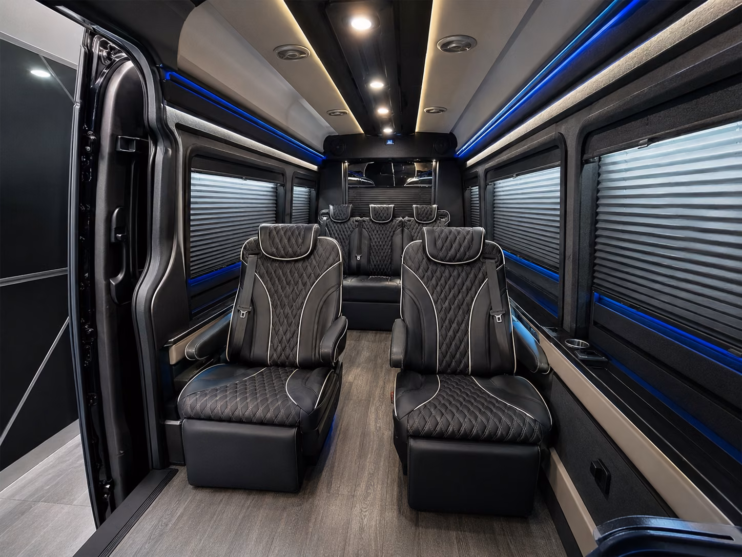 airport shuttle buses for huntsville sporting events concerts and group travel
