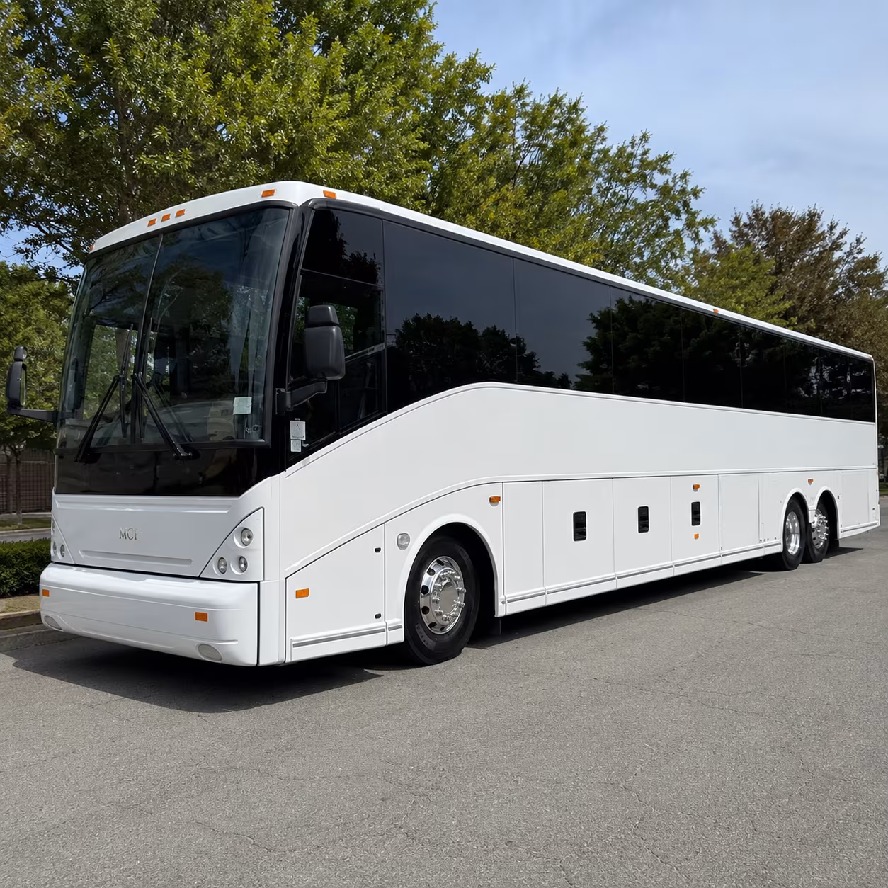 bus rental options for huntsville trips