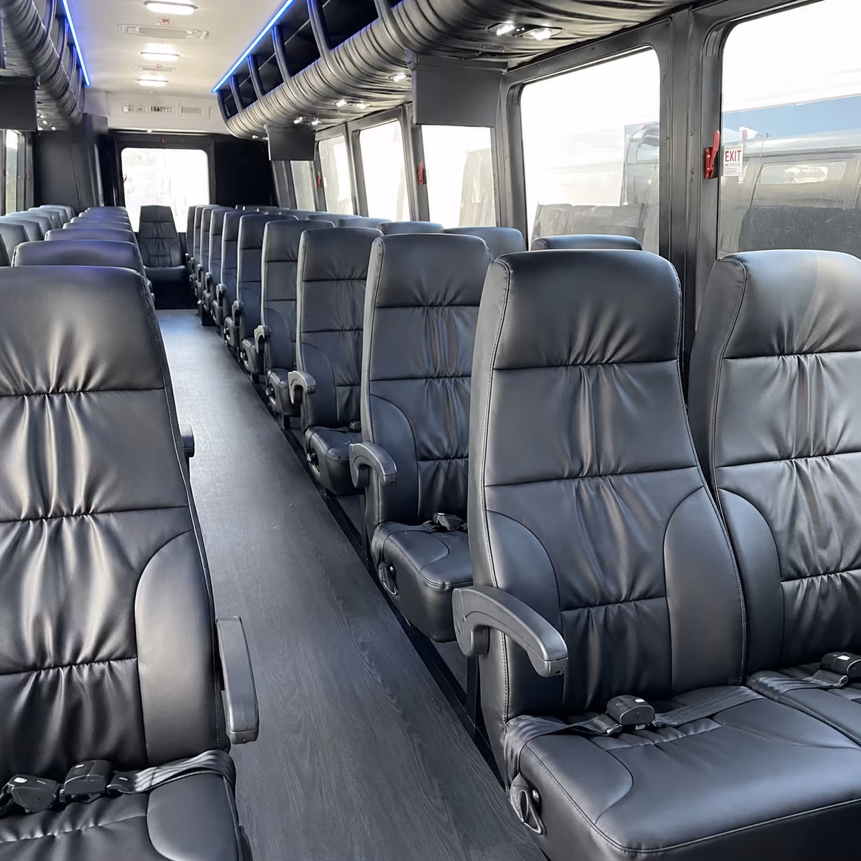 wedding day bus rentals for ceremonies at the von braun center and downtown huntsville venues